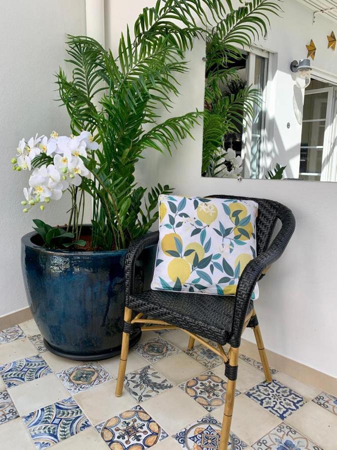 Fab'S House Bed & Breakfast ฟารู ภายนอก รูปภาพ
